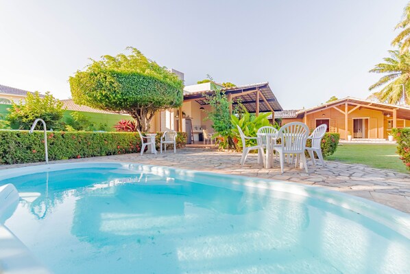 Alberca al aire libre 