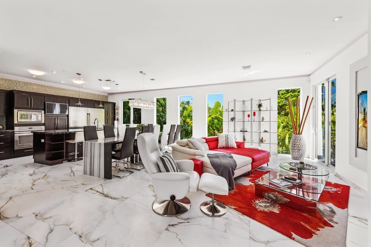 Modern Home w/ Roof Deck & Pool