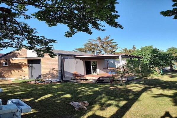 Exterior - Holiday Home in Nowe Warpno by the Harbor (Nowe Warpno)