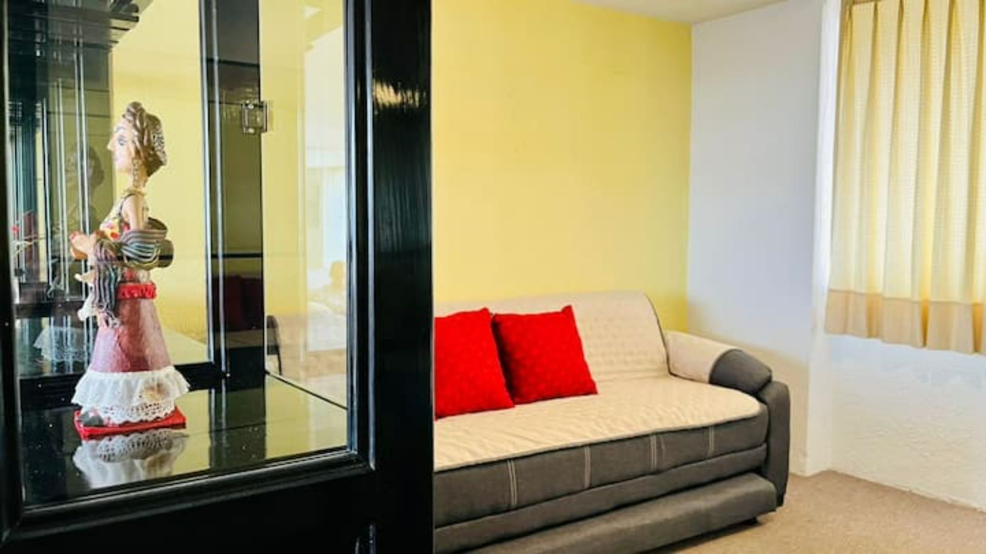 Gelati Aptm 2BED/2BAT/1parking