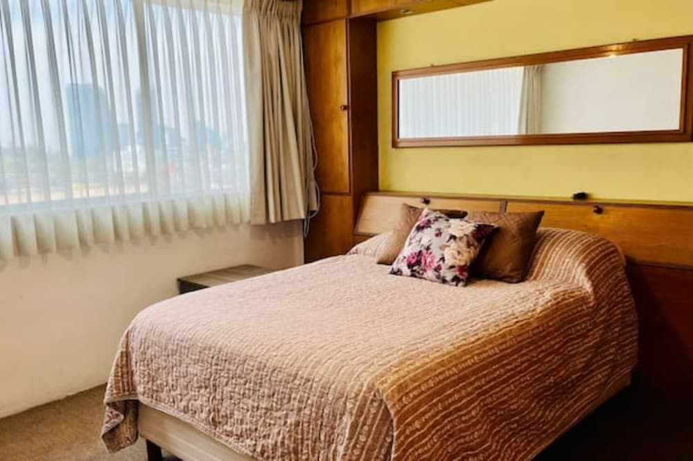 Gelati Aptm 2BED/2BAT/1parking