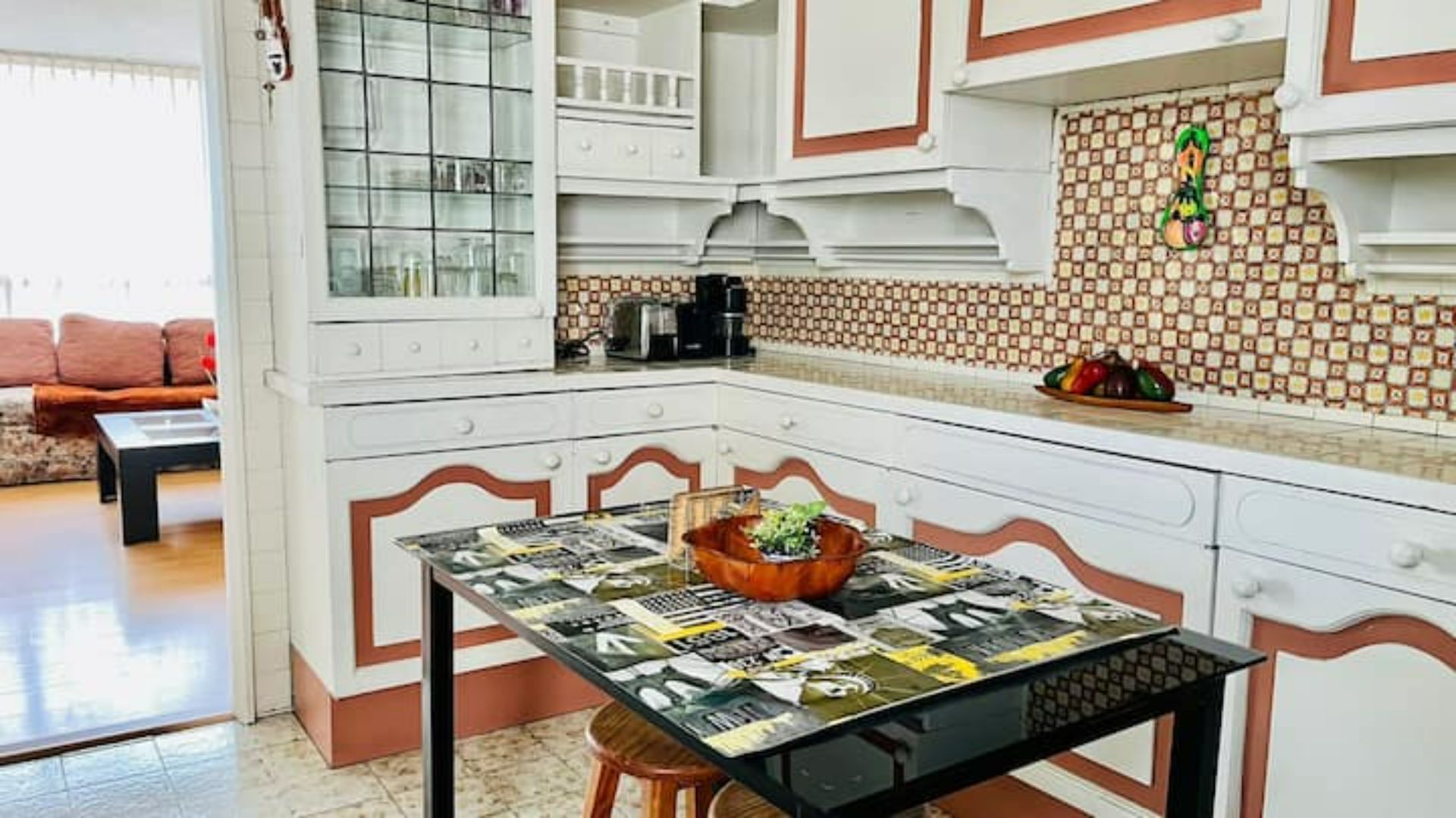 Gelati Aptm 2BED/2BAT/1parking