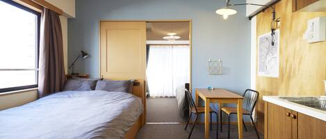 2 bedrooms, desk, iron/ironing board, free WiFi