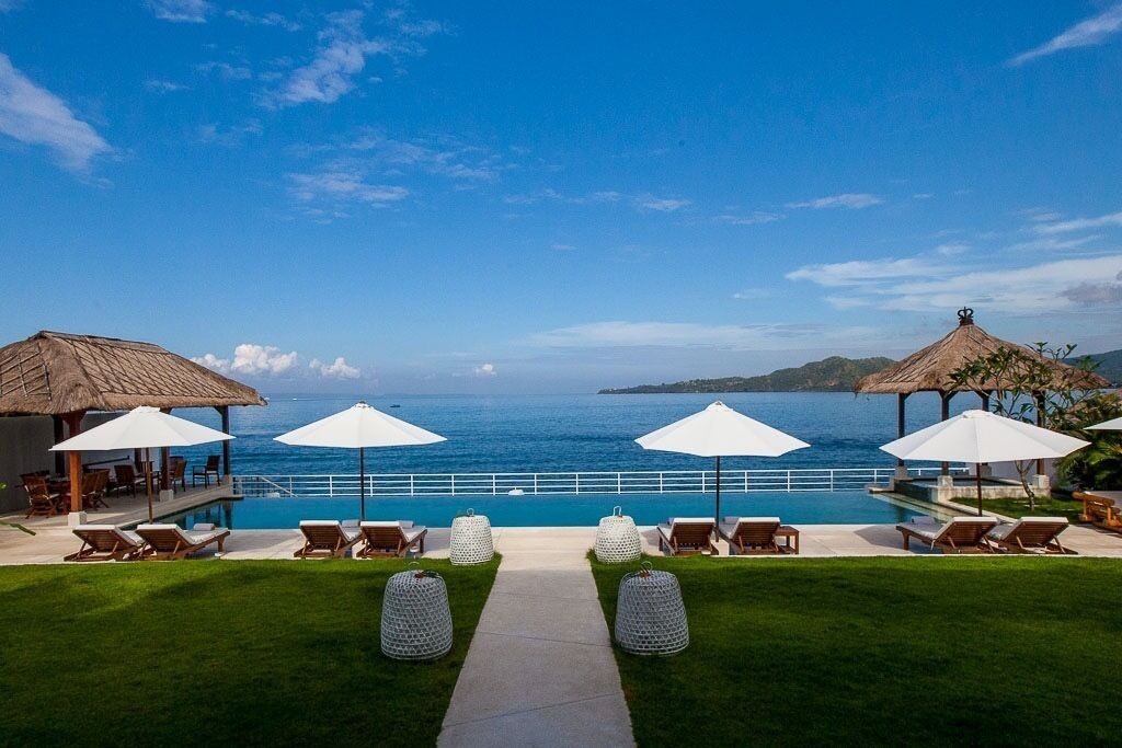 Alberca al aire libre 