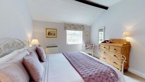 1 chambre, fer et planche à repasser, Wi-Fi, literie fournie