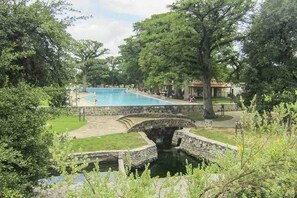 Pool - Historic Mansion near The Pearl, sleeps 14! (San Antonio)