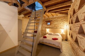 4 bedrooms, iron/ironing board, free WiFi, bed sheets - Gîte des Tuileries - piscine (Fongrave)