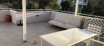Beautiful Spacious apt in Nea Makri
