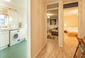 1 chambre, bureau, Wi-Fi, draps fournis