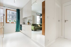 Interior - Lumina lux apartment near Uprising Museum (Warszawa)