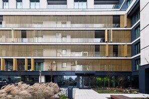 Vista frontal de la propiedad