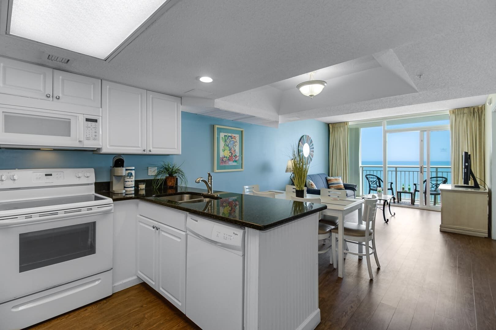 2ND Wind by StayMareni | 2Bed/2Bath Oceanfront