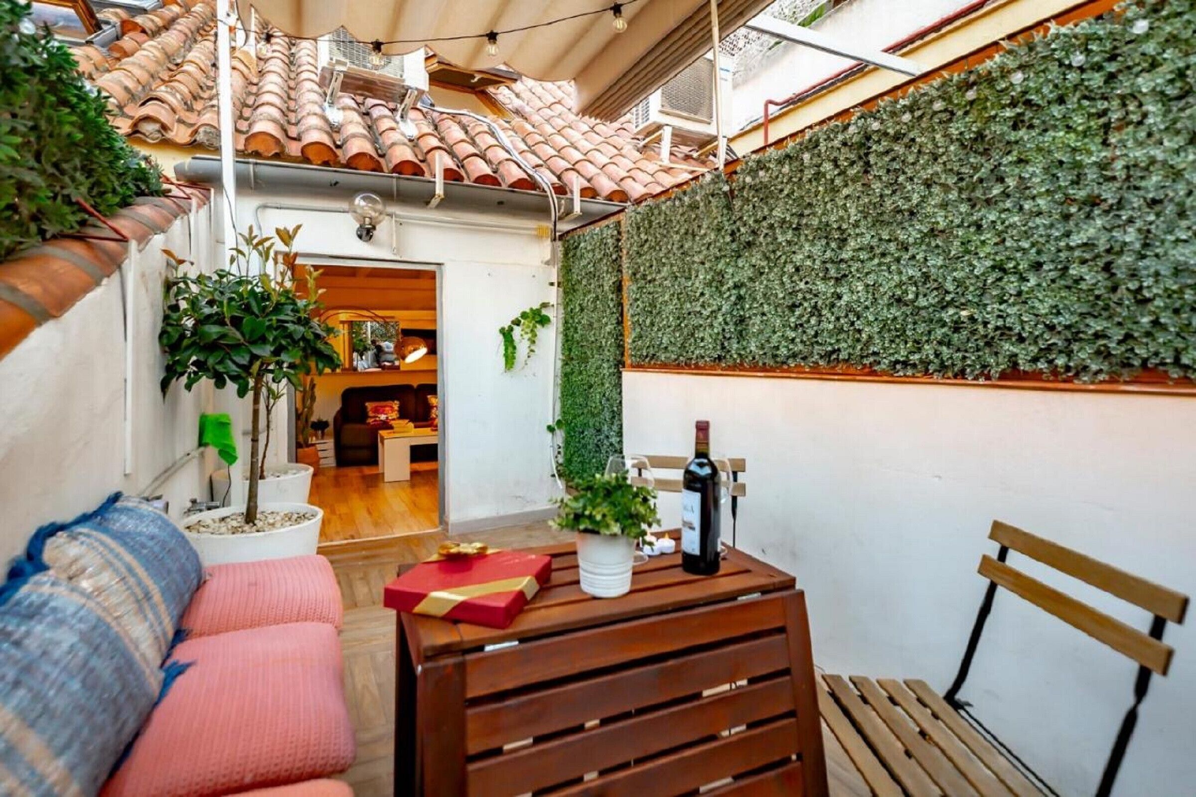 M (FNC223ºI) Ático - Loft en la C/ Fuencarral