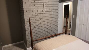 4 Schlafzimmer, Bügeleisen/Bügelbrett, WLAN, Bettwäsche