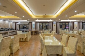 Restaurant - Vienna Hotel (Loudi Chunyuan Pedestrian Street) (Loudi)