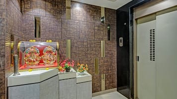 Khu sảnh