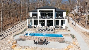 Exterior - Modern Luxury! Sleeps 24! Pool, Spa, Golf, Arcade, Dock! Deep Cove, Calm Waters! (Sunrise Beach)