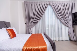 1 bedroom, in-room safe, desk, WiFi