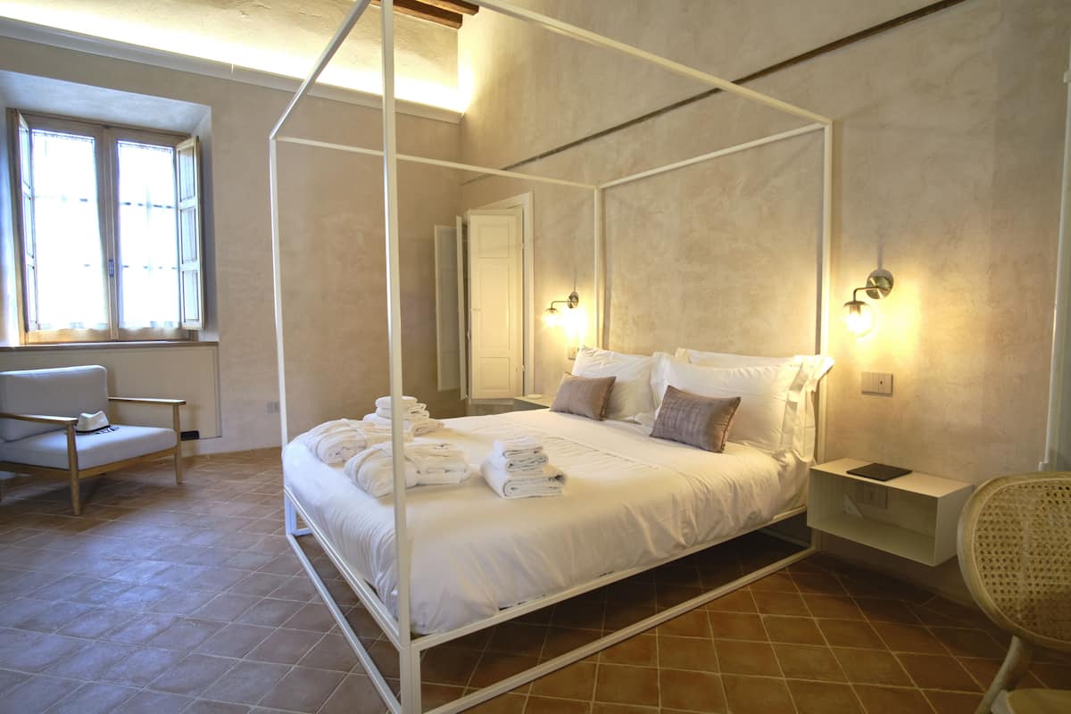 Romantic Double Room | Premium bedding, down comforters, memory foam beds, free minibar