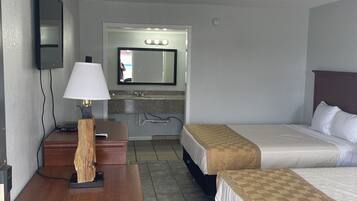 Soundproofing, free WiFi