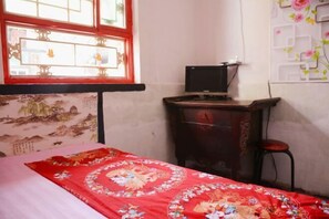 Unclassified image, 4 of 58, button - Sanyuesan International Youth Hostel (Pingyao County)