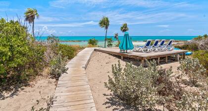 Blue Reef Villa, New build located on one of Little Exuma's Lazy Rivers!