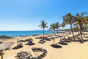 Beach - Home2Book Cozy Apartment Puerto del Carmen Beach (Puerto del Carmen)