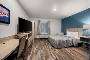 Queen Suite Accessible Roll-in Shower | 1 bedroom, desk, laptop workspace, blackout curtains