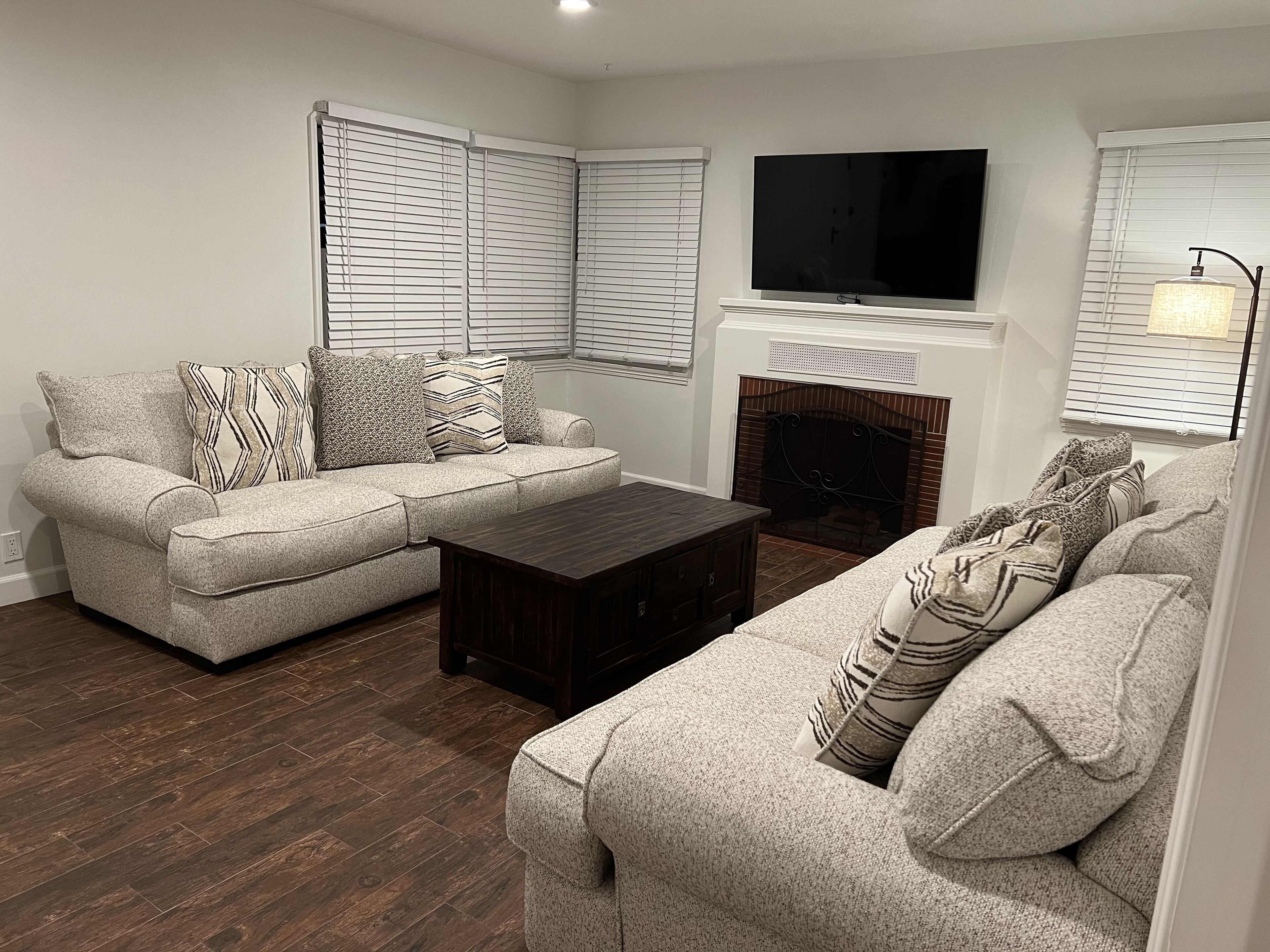 Cozy home at Camarillo Heights