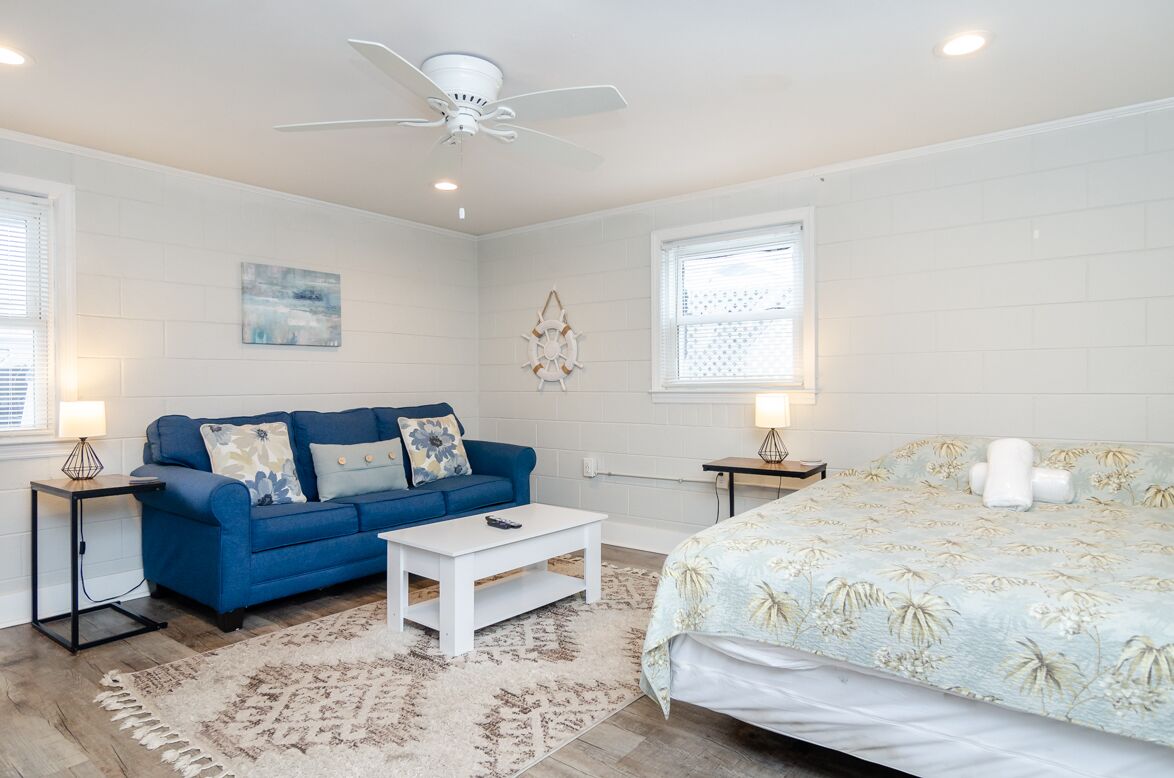 Pier View Apartment #5 - K170