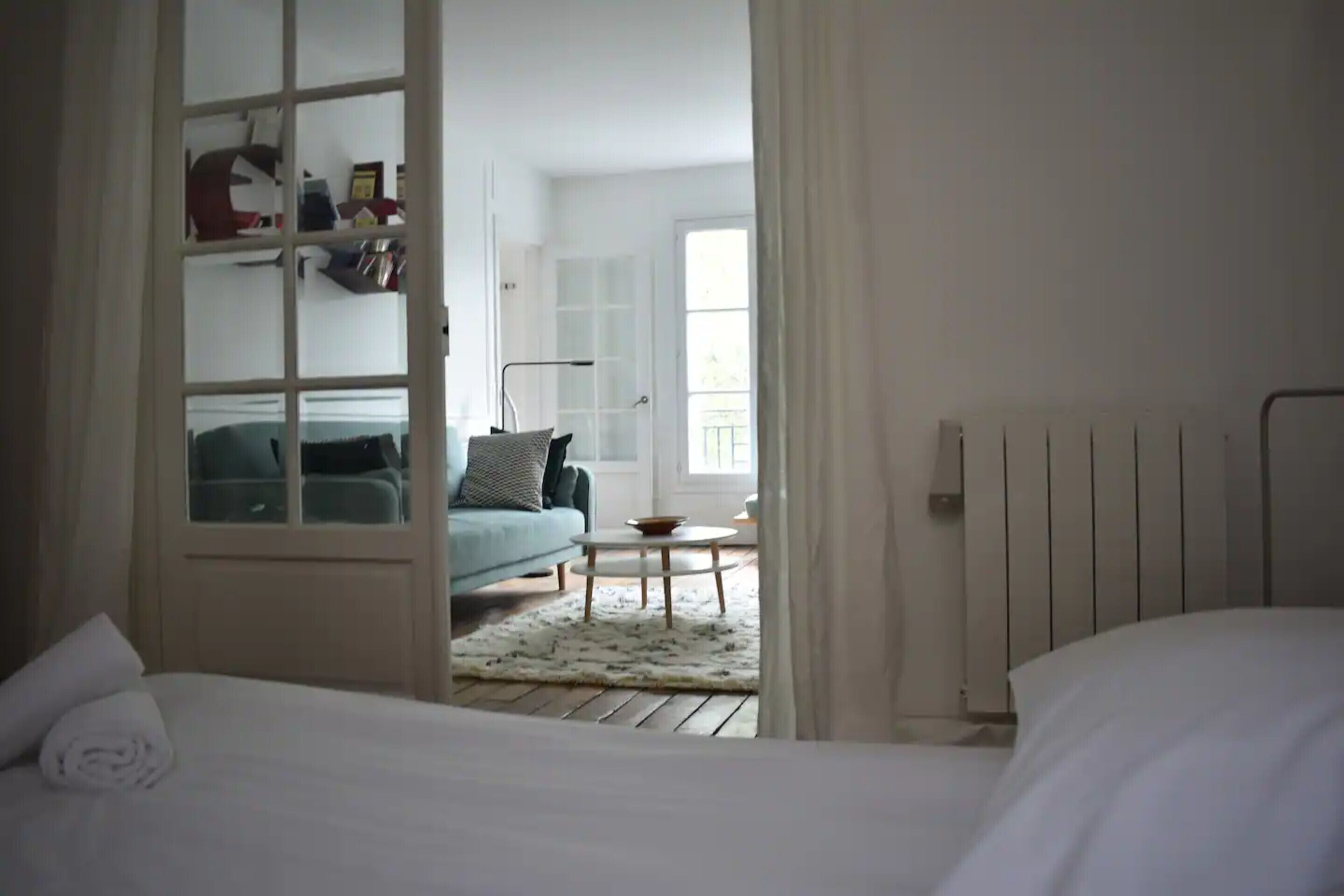 Modern 2 Bedroom Quai de Valmy