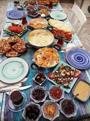 Desayuno a la carta incluido todos los días
