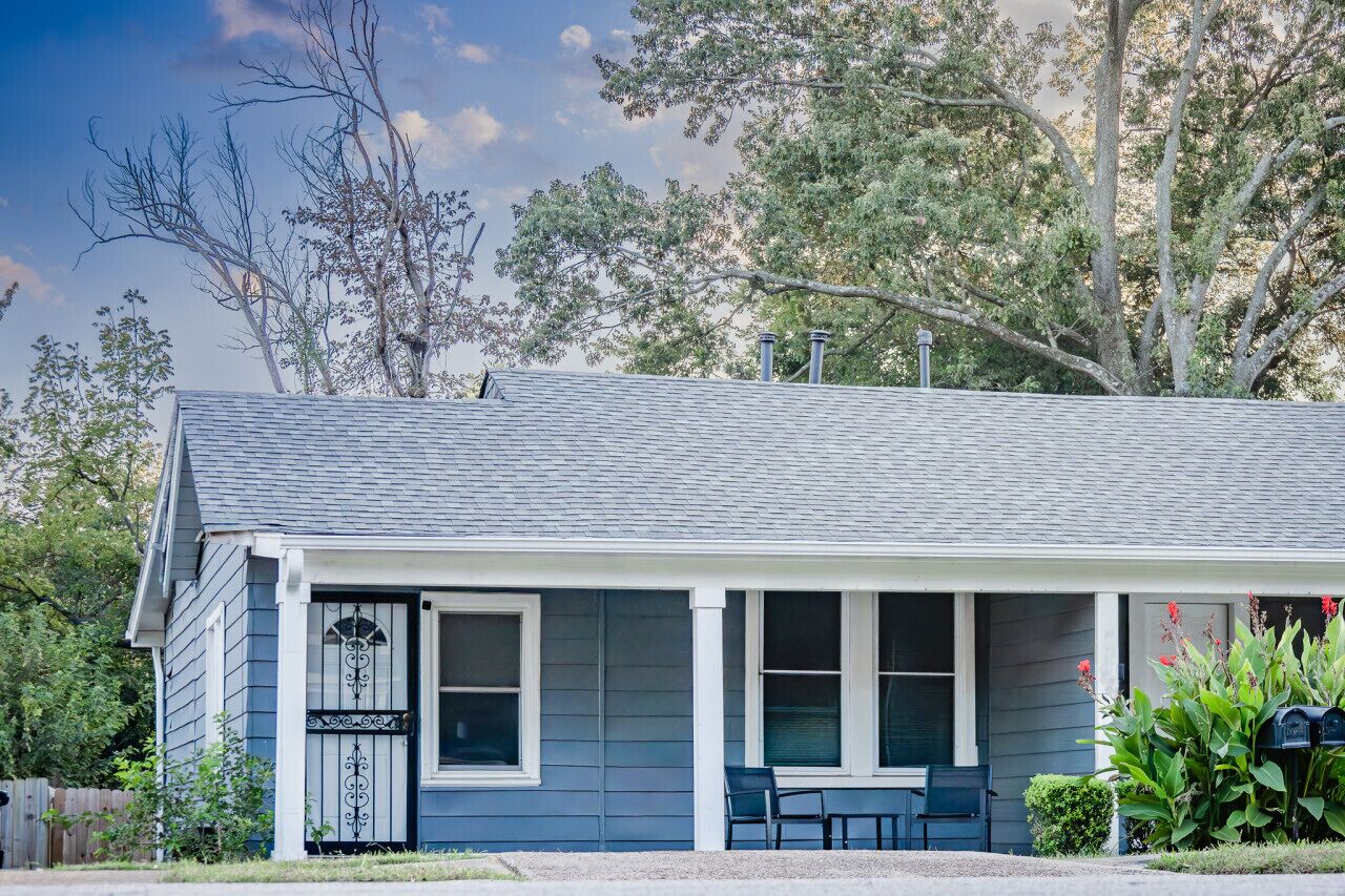 Hale A · Cheerful 2-bedroom home close to everything