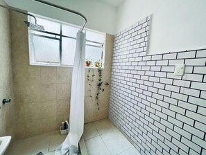 Shower - Full 80 m2 apartment in AlfonsoReyes-Condesa (Ciudad de México)