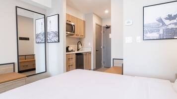 Private kitchenette