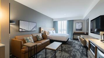 Standard Room, 1 King Bed with Sofa bed (Euro Bathroom) | In-room safe, desk, laptop workspace, blackout drapes