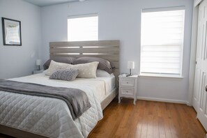 3 bedrooms, iron/ironing board, free WiFi, bed sheets