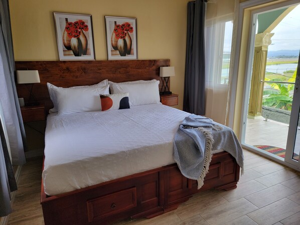 3 bedrooms, iron/ironing board, free WiFi, bed sheets - Villa Panorama Montego Bay, Jamaica (Montego Bay)