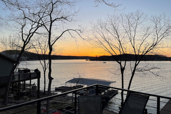 Looking over the main channel of Gravois Mills arm.