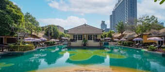 East Sea Paradise Hotel