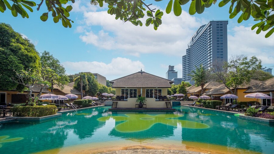 East Sea Paradise Hotel