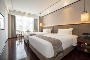 Room - Qianmen Holiday Inn (Zhuhai City Rail Mingzhu Station) (Zhuhai)