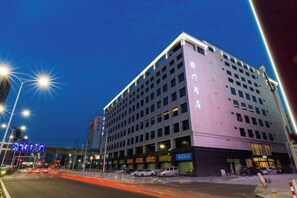 Unclassified image, 4 of 21, button - Qianmen Holiday Inn (Zhuhai City Rail Mingzhu Station) (Zhuhai)