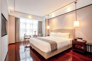 Room - Qianmen Holiday Inn (Zhuhai City Rail Mingzhu Station) (Zhuhai)