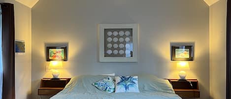 1 chambre, bureau, fer et planche à repasser, Wi-Fi gratuit