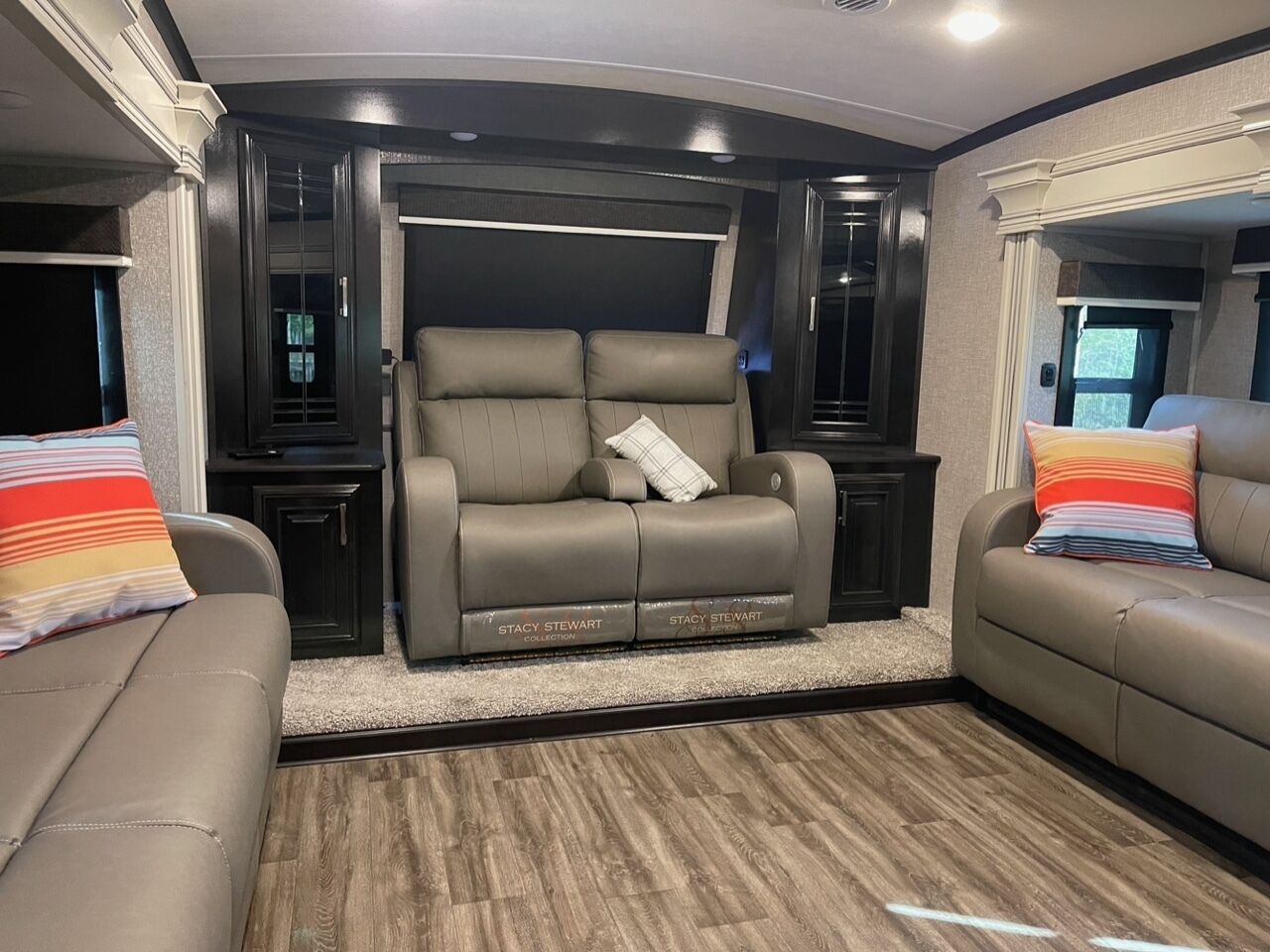 NEW..Waterfront on Lake Greenwood w/Grill, Boat Ramp & Dock