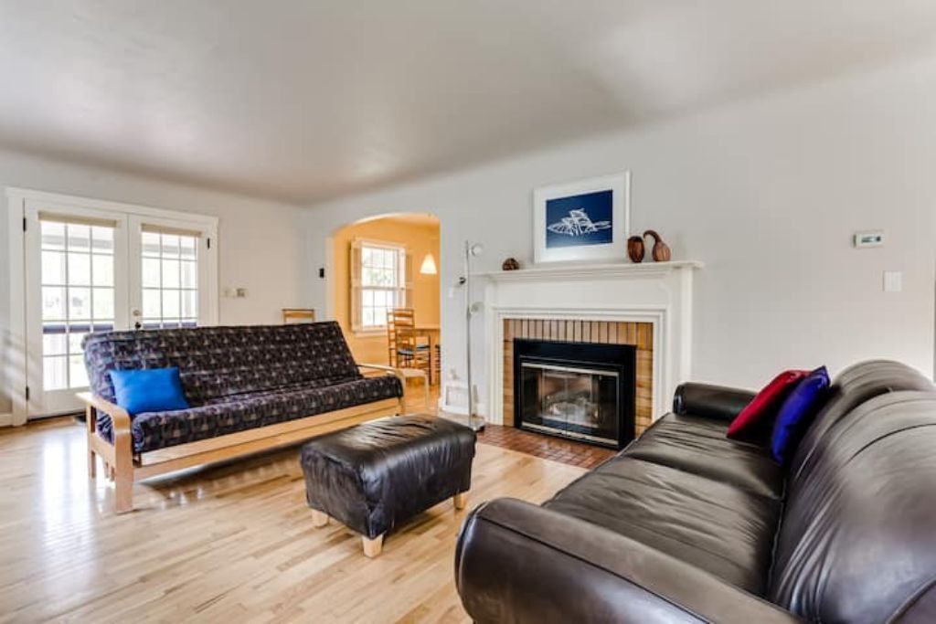 Gem House Blocks from Campus - charming two-story family home!