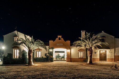 Cubo's El Baldio Country House - Setenil Bodegas / pastureland / rural / private pool / air conditioning / free Wi-Fi