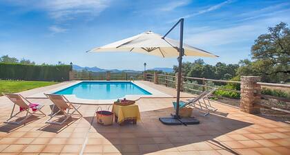 Cubo's El Baldio Country House - Setenil Bodegas / pastureland / rural / private pool / air conditioning / free Wi-Fi