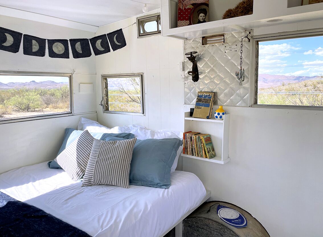 Stargazing Glamping Heaven in Big Bend